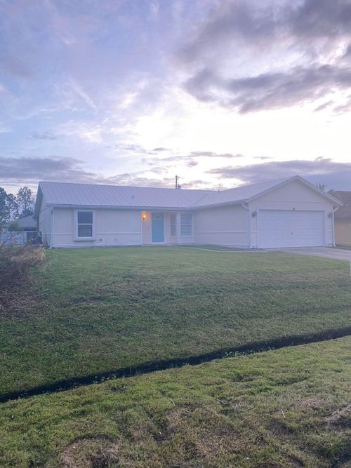 1866 Sw Effland Ave, Port St Lucie, FL, 34953-5149 | Card Image