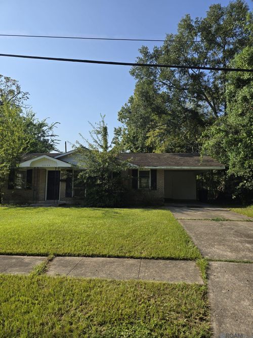 6634 Fern Dr, Baton Rouge, LA, 70812-2109 | Card Image