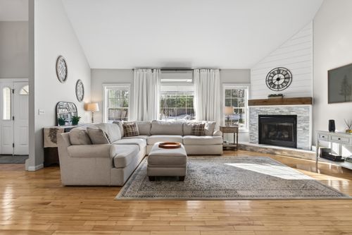 14 Rachel Drive, Kennebunk, ME, 04043 | Card Image