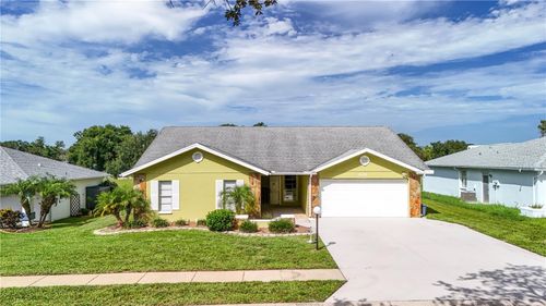 8620 Gold Pine Dr, PORT RICHEY, FL, 34668-3016 | Card Image