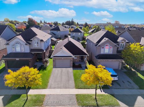 1205 N Wenige Dr, London, ON, N5X4P7 | Card Image