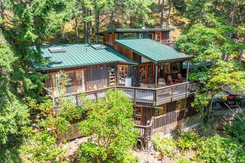 2636 Shoal Rd, Pender Island, BC, V0N2M2 | Card Image