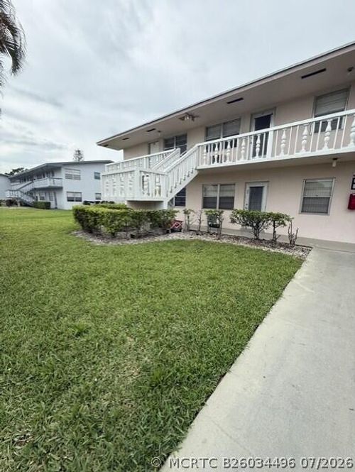 36 Norwich B, West Palm Beach, FL, 33417-7934 | Card Image