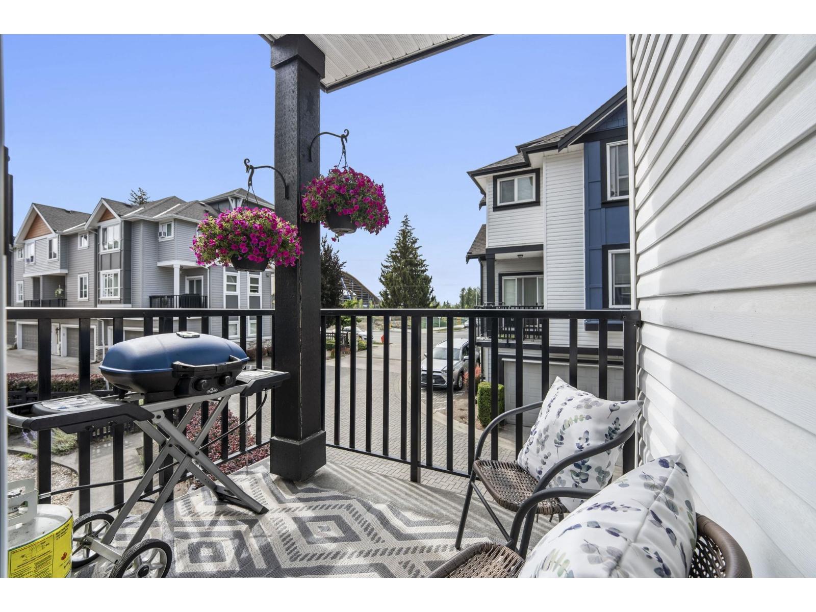 Residential in Langley 3