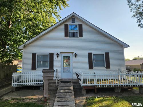 710 Jackson St, Quincy, IL, 62301-5345 | Card Image