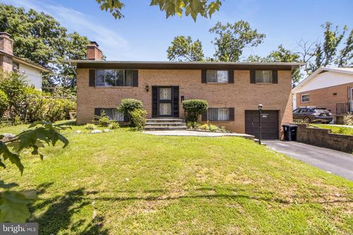 6311 Barrs Ln, LANHAM, MD, 20706-2841 | Card Image