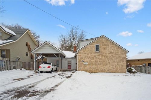 350 Breadalbane St, Fergus, ON, N1M2T4 | Card Image