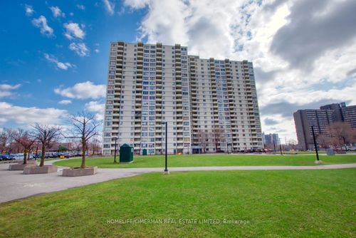 1511-320 Dixon Road, Etobicoke, ON, M9R1S8 | Card Image