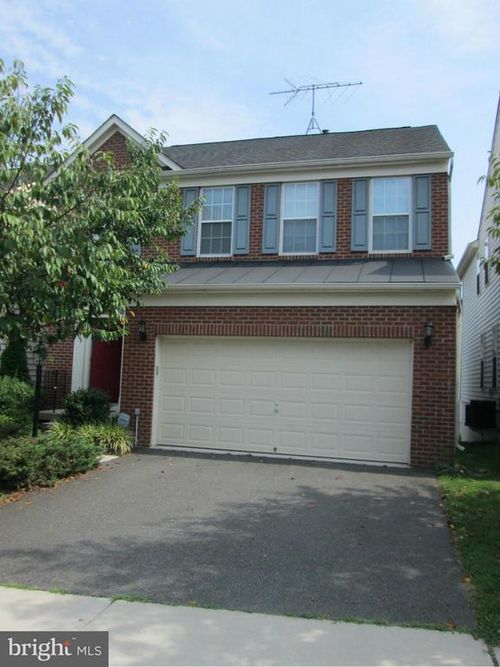8509 Barrow Furnace Ln, LORTON, VA, 22079-5004 | Card Image