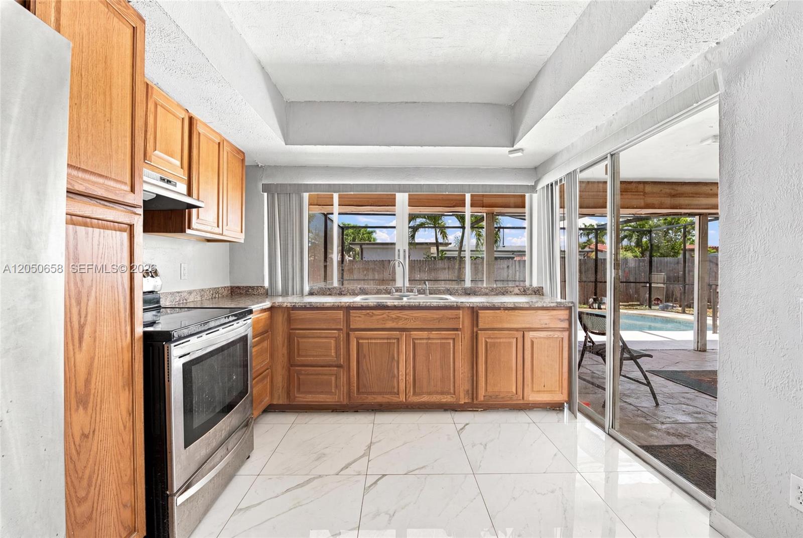 Residential in Miramar 5