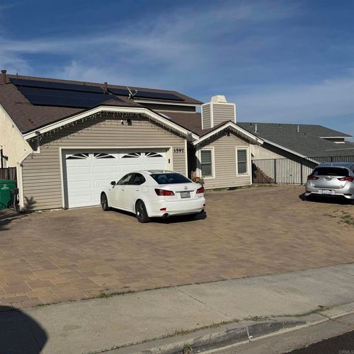 1597 Seabrook Ln, San Diego, CA, 92139-3961 | Card Image