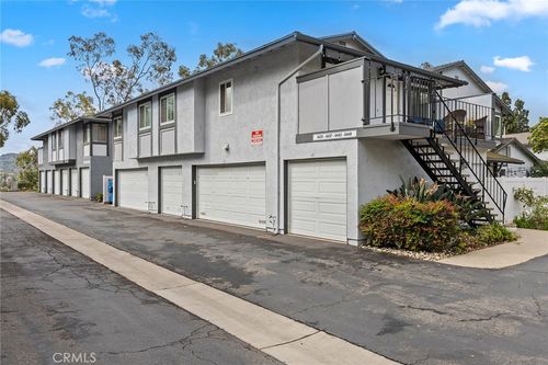 6431 New Gate Way, Yorba Linda, CA, 92886-6813 | Card Image