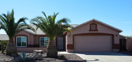 9035 W Reventon Dr, Arizona City, AZ, 85123-6201 | Card Image