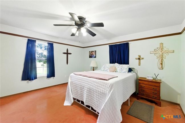 Primary Bedroom main house | Image 13