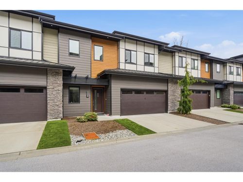 32-33209 Cherry Avenue, Mission, BC, V2V0G8 | Card Image