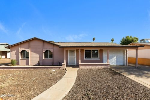 3640 E Willow Ave, Phoenix, AZ, 85032-6622 | Card Image