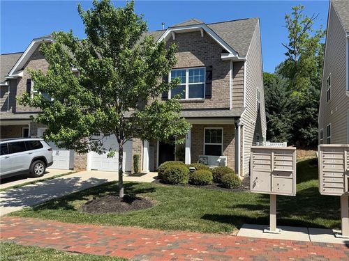 118 Gannaway St, Jamestown, NC, 27282-9701 | Card Image