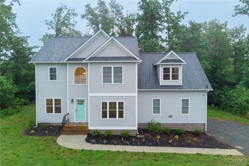 207 Eliza Ln, Aylett, VA, 23009-4196 | Card Image