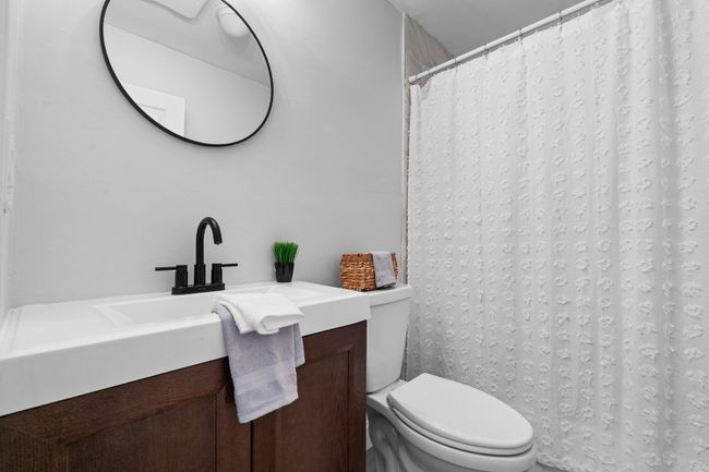 APT-2 - 14 Strawberry Bank Rd, Condo with 2 bedrooms, 1 bathrooms and null parking in Nashua NH | Image 7