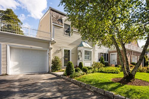 unit-19-181 South Ave, New Canaan, CT, 06840-5736 | Card Image