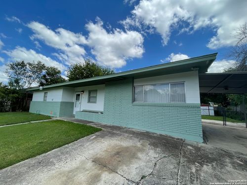 130 Ashford Dr, San Antonio, TX, 78227-4404 | Card Image