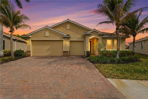 3177 Royal Gardens Ave, FORT MYERS, FL, 33916-4581 | Card Image