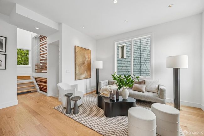 70 Douglass St, House other with 3 bedrooms, 3 bathrooms and 1 parking in San Francisco CA | Image 5