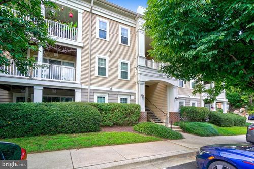 9e-13101 Millhaven Pl, GERMANTOWN, MD, 20874-6327 | Card Image