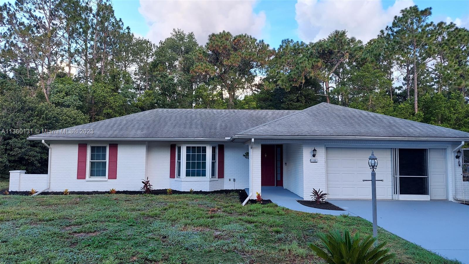 12 Linder Circle, Inactive in Homosassa Springs Zoocasa