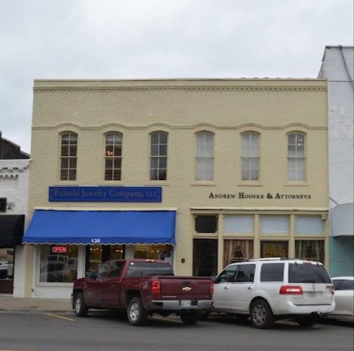 130 N 2nd St, Pulaski, TN, 38478-3217 | Card Image