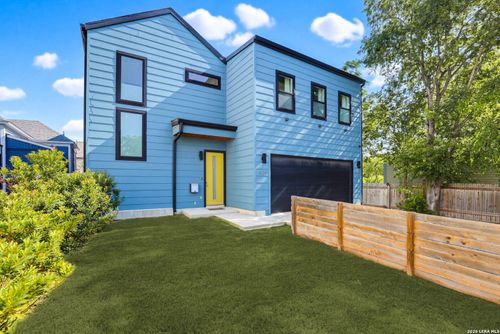 626 Montana St, San Antonio, TX, 78203-1137 | Card Image