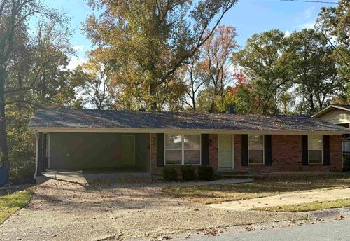 6409 Pontiac Dr, North Little Rock, AR, 72116-5226 | Card Image