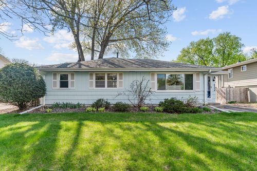 6324 Rolf Ave, Edina, MN, 55439-1433 | Card Image
