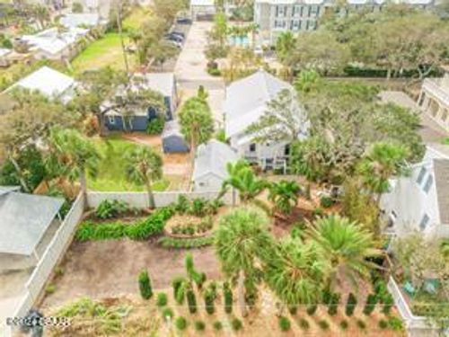 217 Esther St, NEW SMYRNA BEACH, FL, 32169-2517 | Card Image