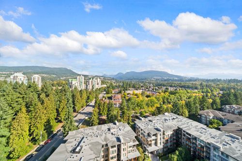 2101-3093 Windsor Gate, Coquitlam, BC, V3B0N2 | Card Image