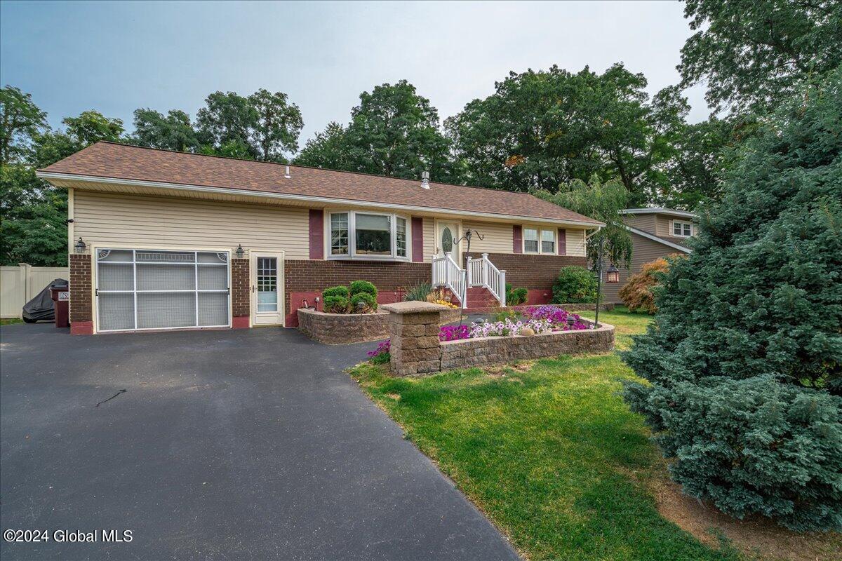 Princetown Rd, Schenectady, NY 12306