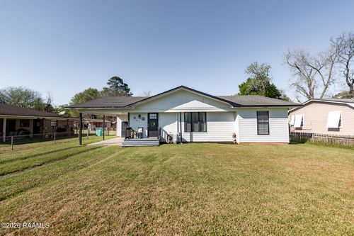 313 Magnolia St, Opelousas, LA, 70570-6683 | Card Image