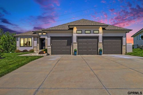 4215 N 187th St, Elkhorn, NE, 68022-4534 | Card Image