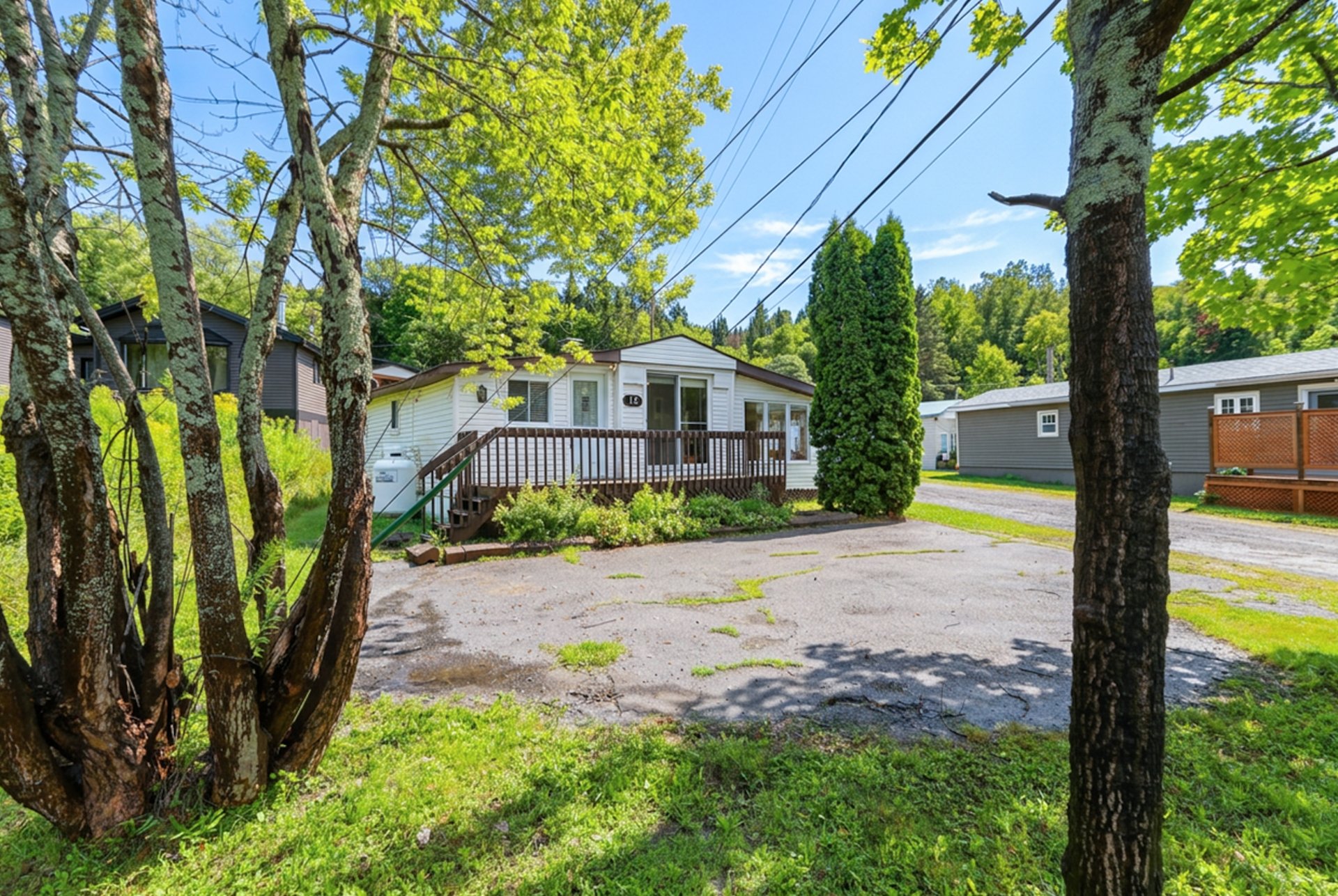 Residential in Val-Morin 2