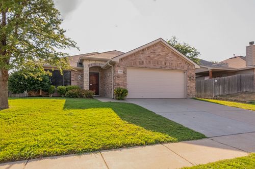 13048 Fencerow Rd, Fort Worth, TX, 76244-8100 | Card Image