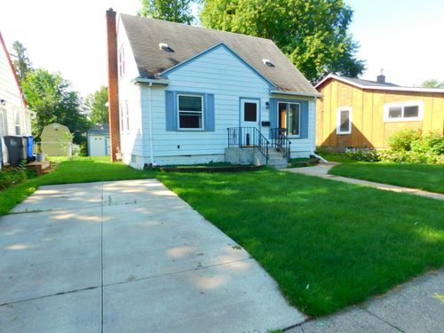 2092 Stillwater Ave E, Saint Paul, MN, 55119-3553 | Card Image