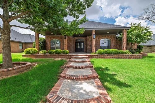1909 Jadewood Dr, Midland, TX, 79707-5056 | Card Image