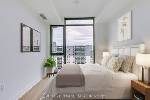 912-86 Dundas St E, Mississauga, ON, L5A0B1 | Card Image