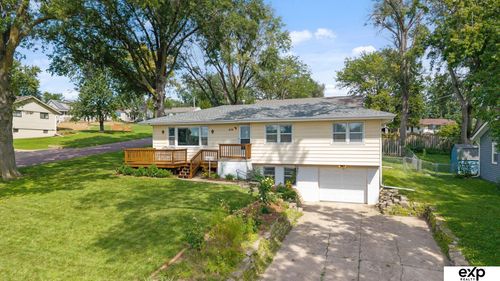 638 Osage Drive, Papillion, NE, 68046 | Card Image