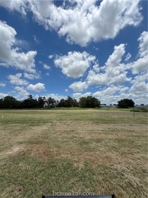 1636 Bennett St, Bryan, TX, 77802-1426 | Card Image