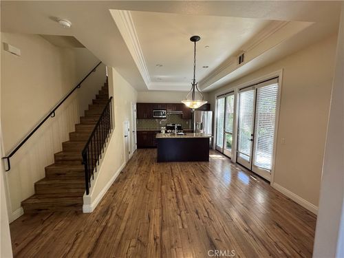 1-71 N Bonnie Ave, Pasadena, CA, 91106-2101 | Card Image