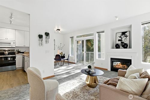 unit-f202-15150 140th Way Se, Renton, WA, 98058-5817 | Card Image