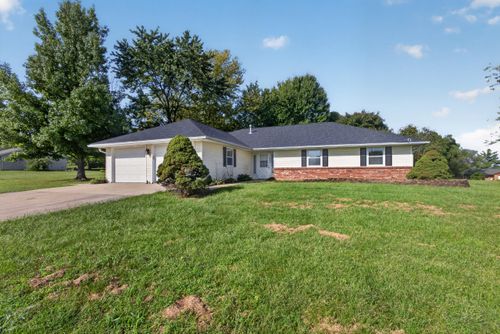 18088 Kathryn Ave, Boonville, MO, 65233-2833 | Card Image