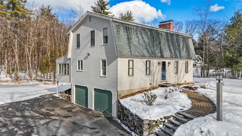 36 Buckridge Dr, Amherst, NH, 03031-2504 | Card Image
