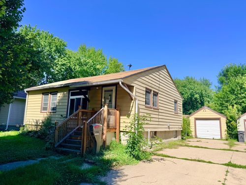 1205 James Ave, Albert Lea, MN, 56007-3044 | Card Image